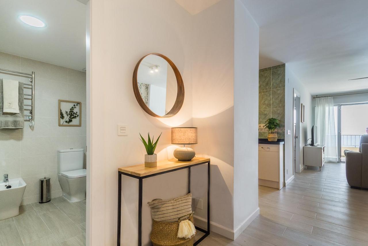 Tuguest Velilla Apartment Almunecar Bagian luar foto