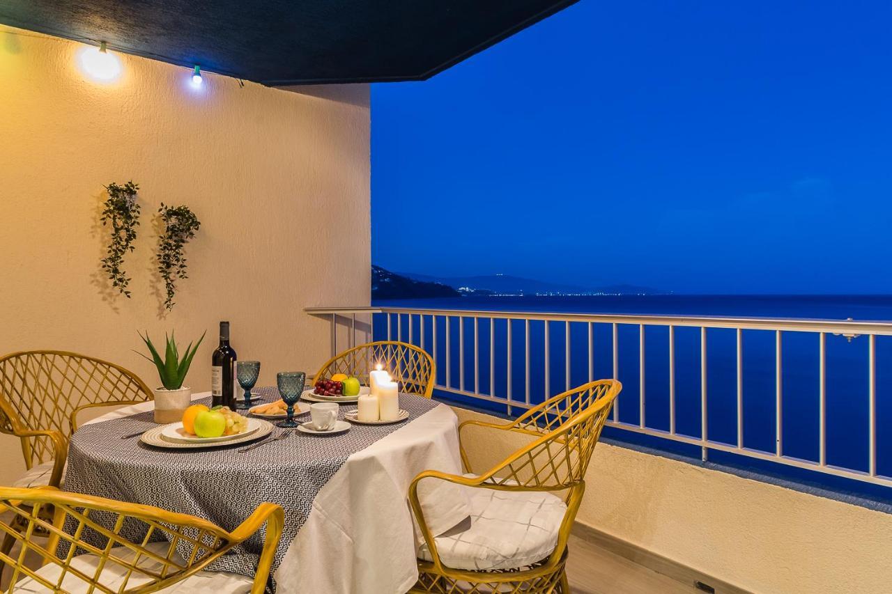 Tuguest Velilla Apartment Almunecar Bagian luar foto